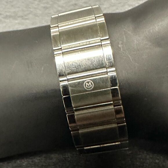 Movado sapphire - Picture 7 of 8